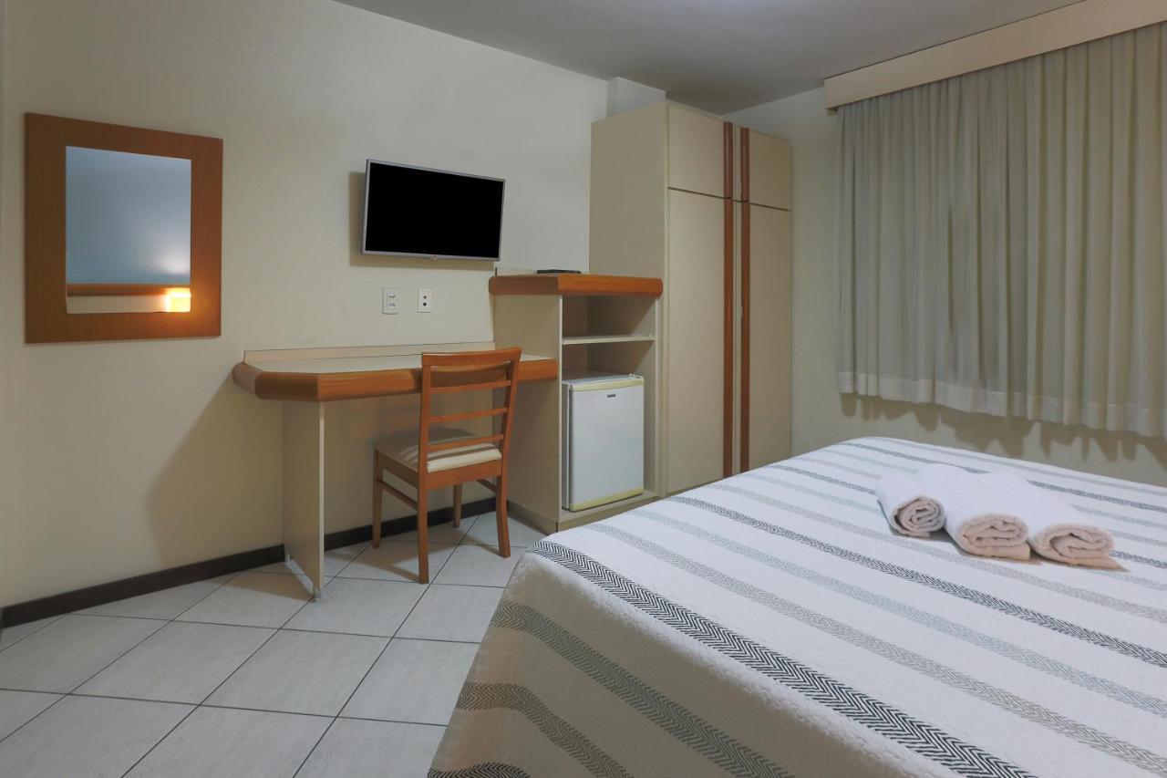 Hotel Veneza Бруски Экстерьер фото