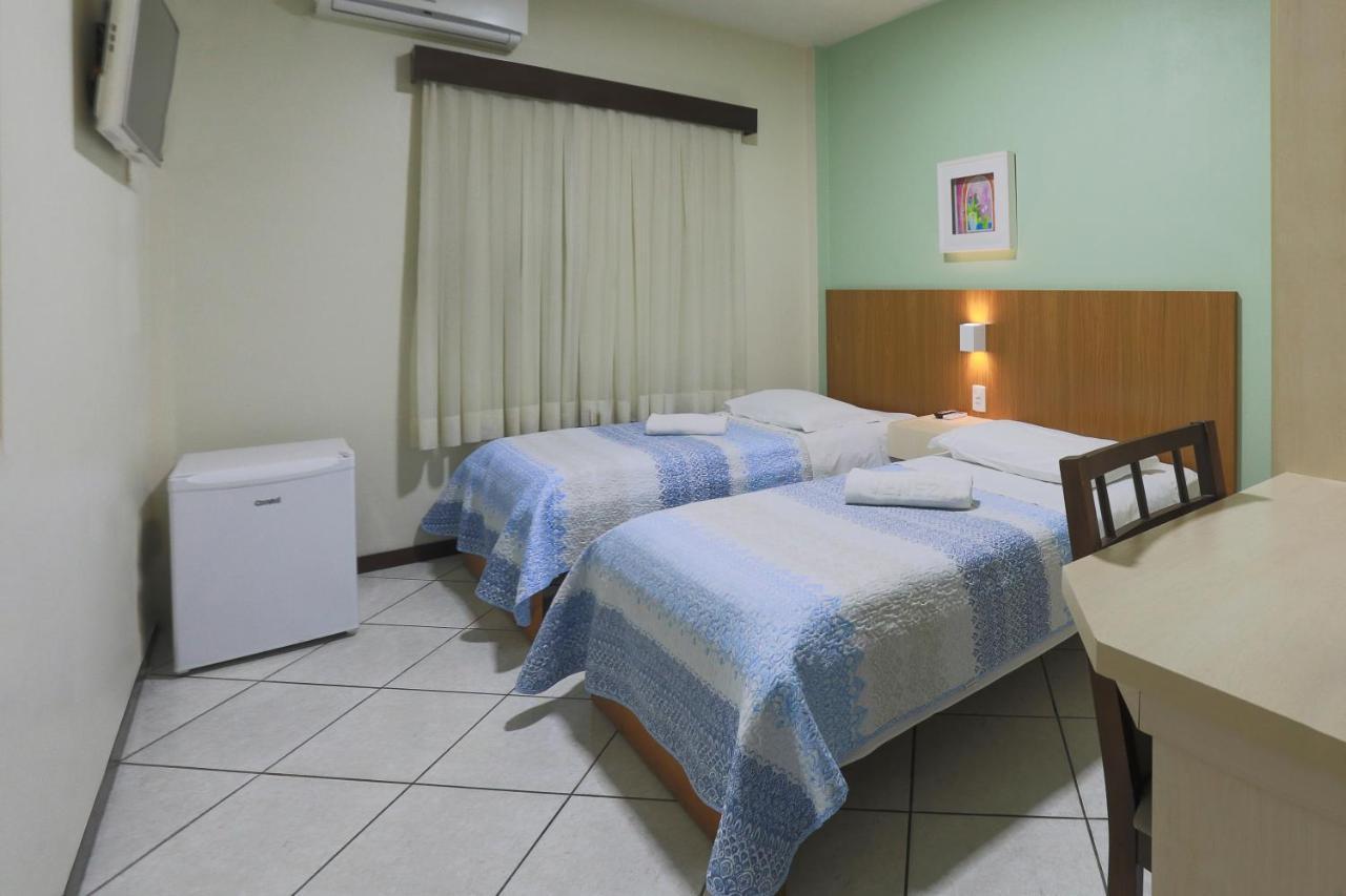 Hotel Veneza Бруски Экстерьер фото