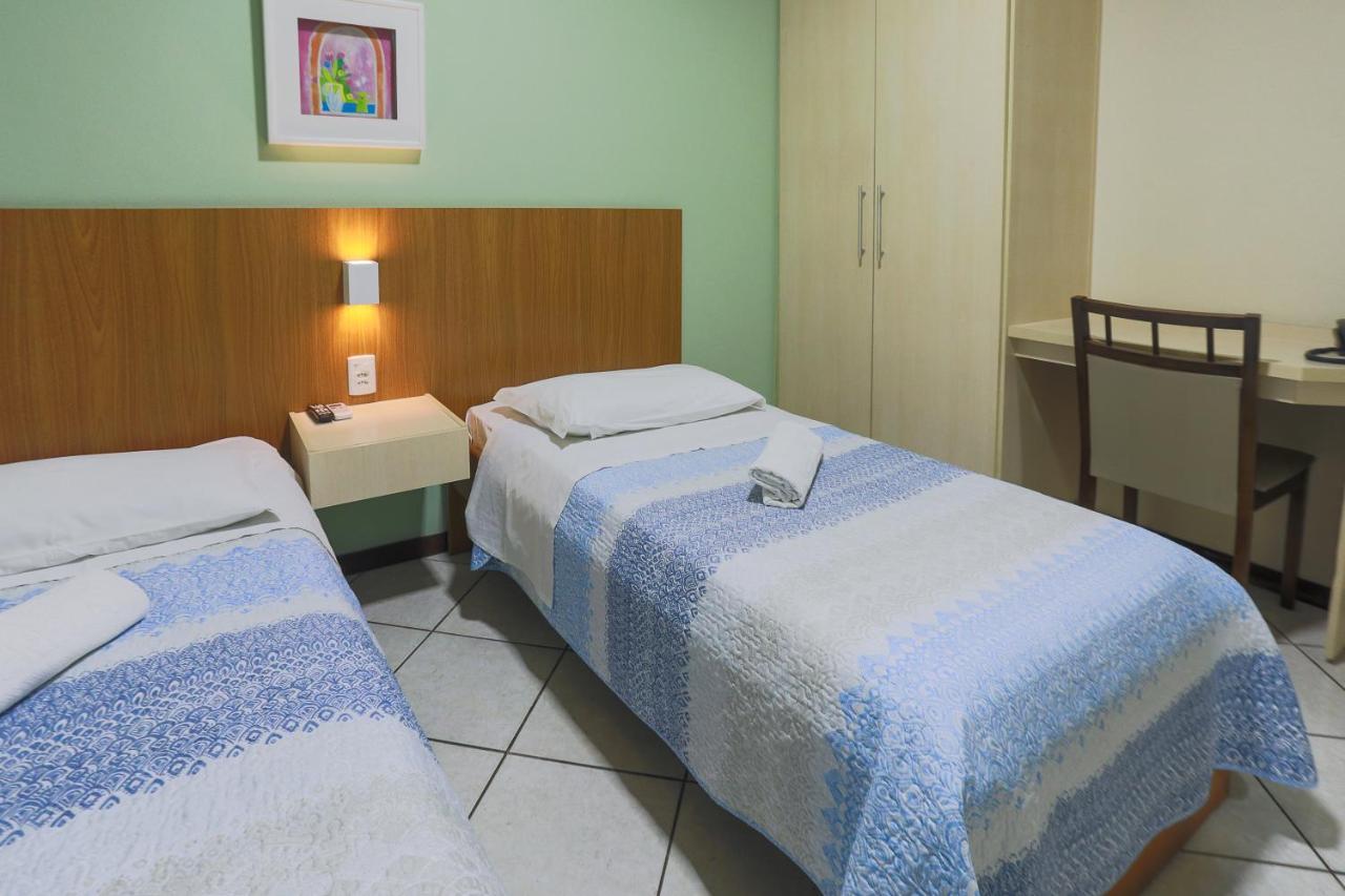 Hotel Veneza Бруски Экстерьер фото